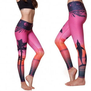 Teeki Love the Adventure Hot Yoga Pants, Sz S